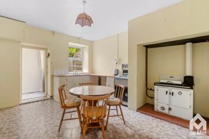 Photo 10- click for photo gallery